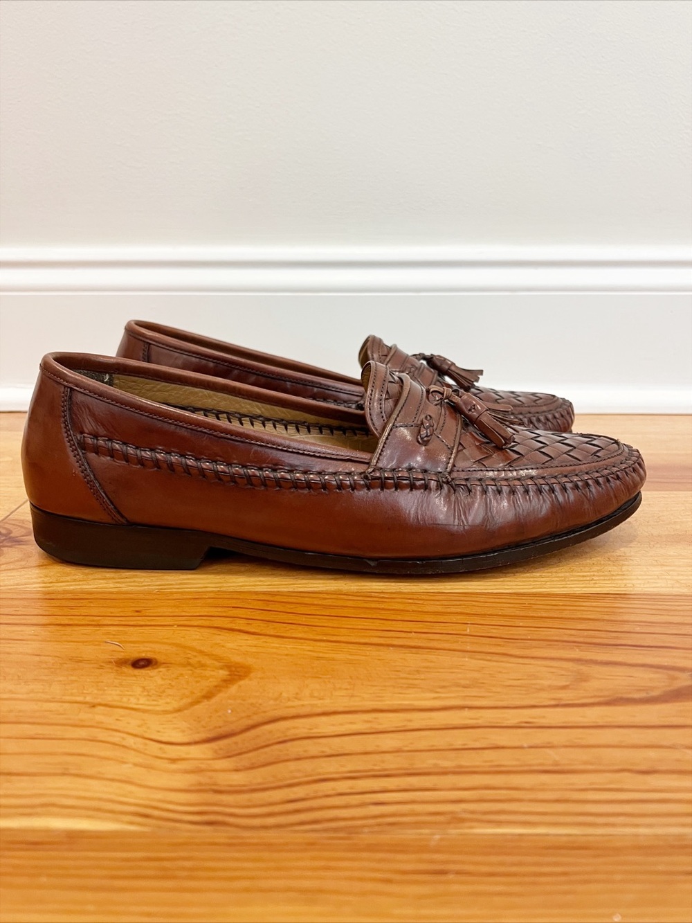 GH Bass Weejuns Shoes Mens Size 11.5 D Brown Leather Tassel Warner Dress Loafers